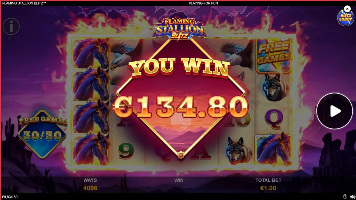 Flaming Stallion Blitz স্লট গেমের মরুভূমি থিমযুক্ত ইন্টারফেস